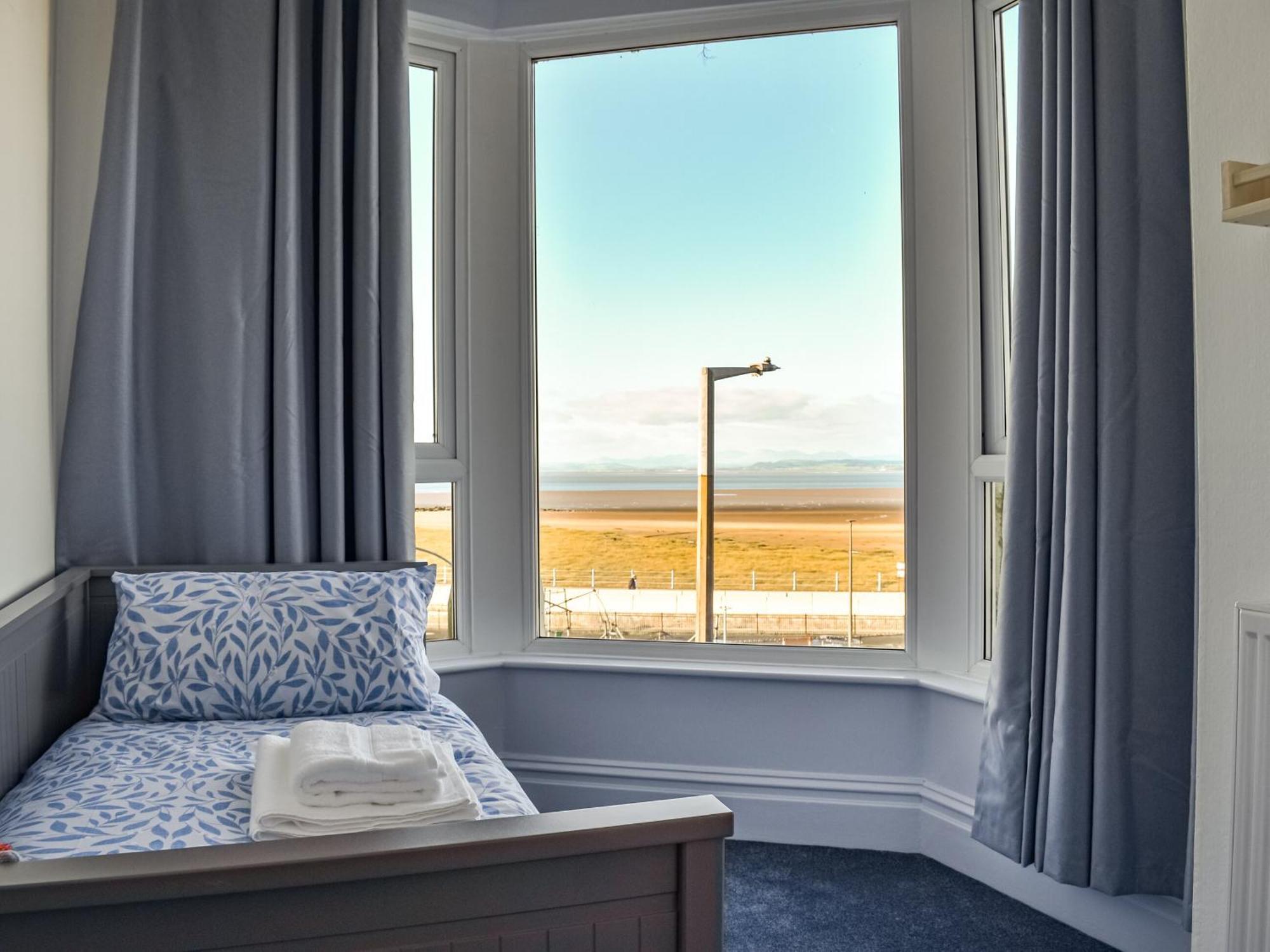 Blue Sands Morecambe Esterno foto